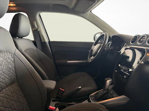 https://vehicle.imgix.net/4396206/3de84281-58a3-45f5-b172-fc688a6df78a.jpg