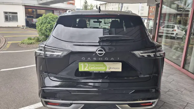 Nissan Qashqai 1.3 DIG-T Tekna+ 4x4