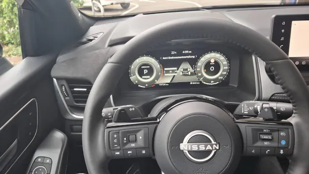 Nissan Qashqai 1.3 DIG-T Tekna+ 4x4