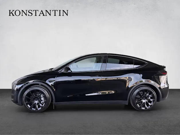 Tesla Model Y Long Range Dual Motor