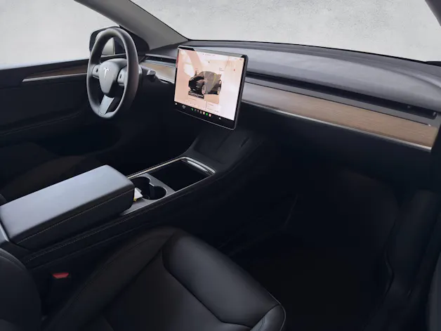 Tesla Model Y Long Range Dual Motor