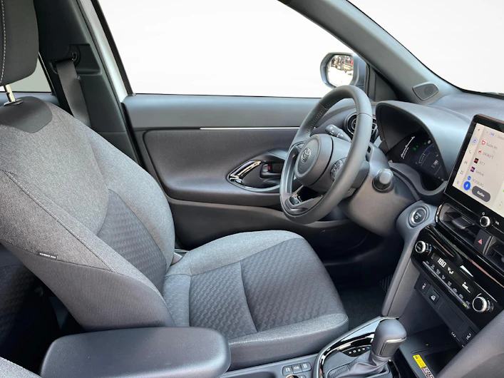 Fahrzeugbild TOYOTA YARIS CROSS