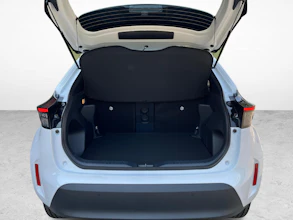 https://vehicle.imgix.net/4396268/8f9f2b6e-8a70-462c-b889-26642a15dc65.jpg