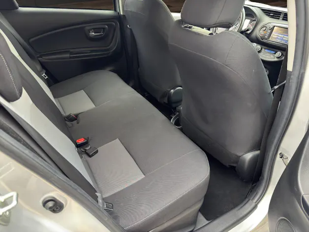 Toyota Yaris 1.5 VVT-i HSD Trend
