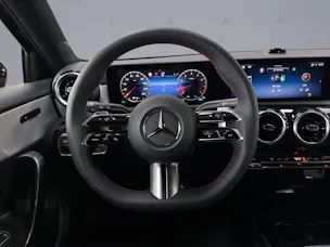 Mercedes-Benz A 220 AMG Line 4m