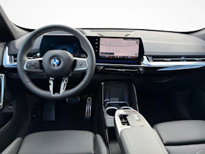 Fahrzeugbild BMW X1 23d xDrive paddles