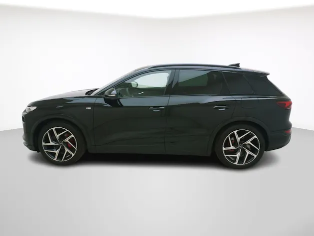 Audi Q6 e-tron quattro S line
