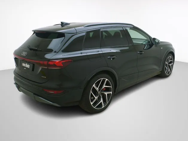 Audi Q6 e-tron quattro S line