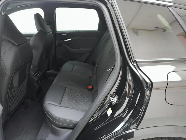 Audi Q6 e-tron quattro S line