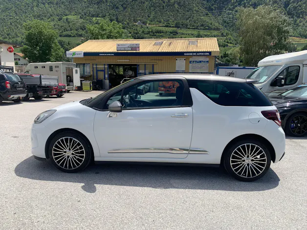 DS Automobiles AUTOMOBILES DS3 1.6 16V BlueHDi Sport Chic Plus
