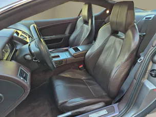 Aston Martin DB9 Touchtronic 2