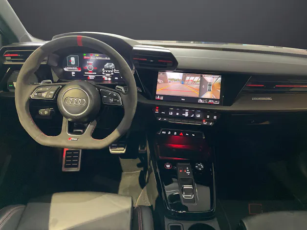 Audi RS3 Limousine 2.5 TFSI quattro S-Tronic