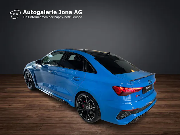 Audi RS3 Limousine 2.5 TFSI quattro S-Tronic