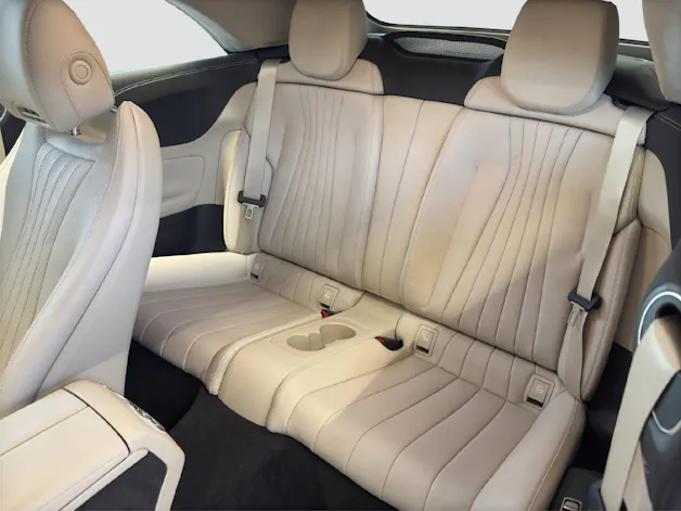 Mercedes-Benz E 300 AMG Line Cabriolet