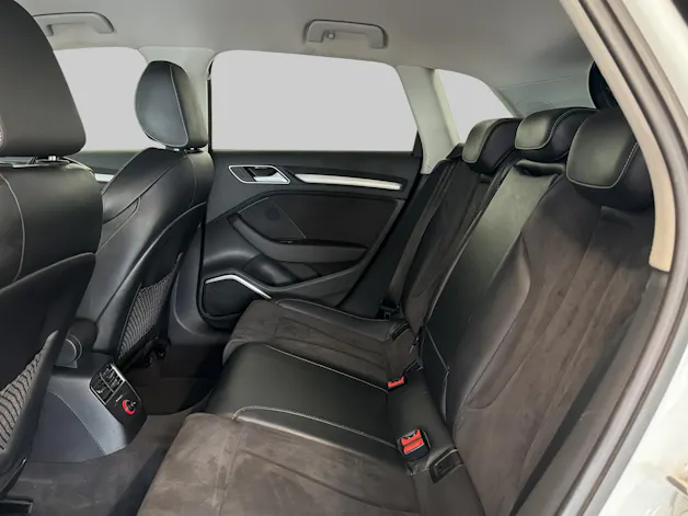 Audi S3 Sportback 2.0 TFSI quattro S-tronic