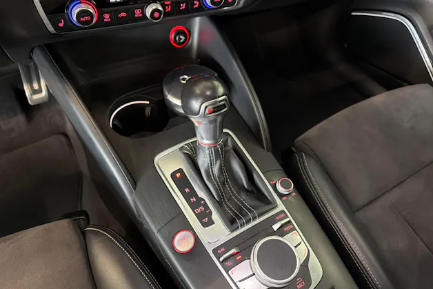 Audi S3 Sportback 2.0 TFSI quattro S-tronic