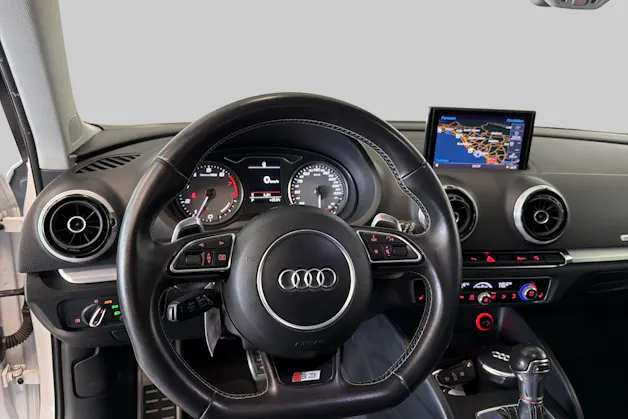 Audi S3 Sportback 2.0 TFSI quattro S-tronic