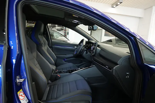 VW Golf 2.0 TSI R Black Edition DSG 4 Motion ABT 400 PS Akrapovič