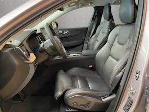 Volvo XC60 T6 eAWD PluginHybrid Plus Dark Geartronic