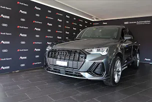 Audi Q3 45 TFSI e S line S-tronic