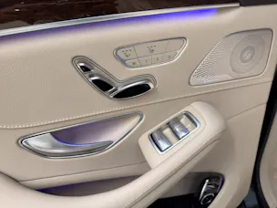 Mercedes-Benz S 560 L 4M
