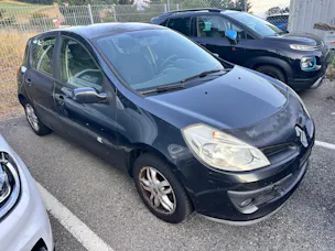 Renault Clio 1.4 16V "EMBRAYAGE A CHANGER"