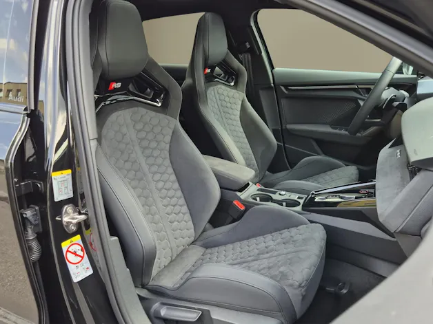 Audi RS3 Sportback 2.5 TSI quattro S-tronic
