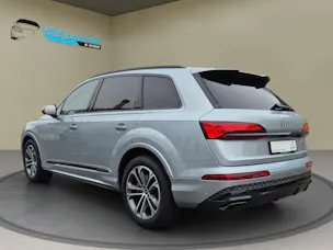 Audi Q7 50 TDI quattro S Line tiptronic