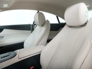 Mercedes-Benz E 200 Coupé 4Matic AMG Line 9G-Tronic