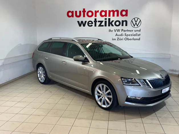 SKODA Octavia Combi 2.0 TDI Style 4x4 DSG