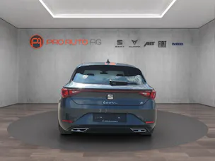 SEAT Leon 1.5 eTSI mHEV DSG FR