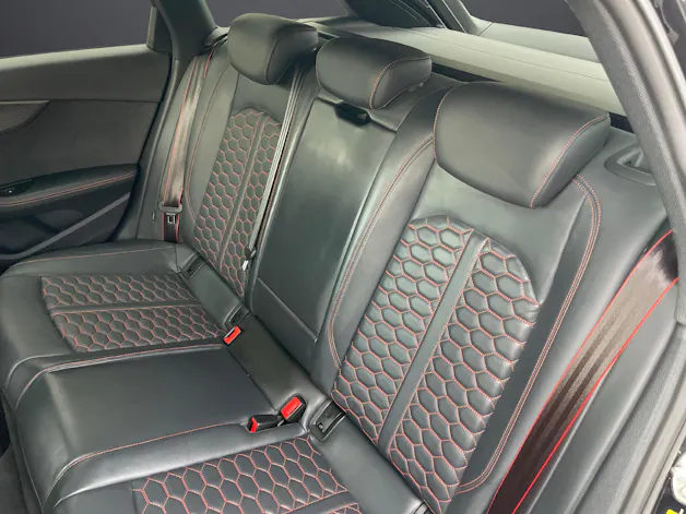 Audi RS4 Avant 2.9 V6 TFSI quattro T-Tronic