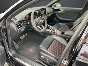 Audi RS4 Avant 2.9 V6 TFSI quattro T-Tronic