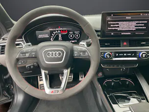 Audi RS4 Avant 2.9 V6 TFSI quattro T-Tronic