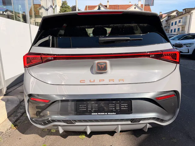 Cupra Born 204 PS EDITION DYNAMIC *** 360 GRAD KAMERA & 5 JAHRE CUPRA HERSTELLERGARANTIE ***