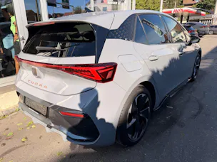 Cupra Born 204 PS EDITION DYNAMIC *** 360 GRAD KAMERA & 5 JAHRE CUPRA HERSTELLERGARANTIE ***
