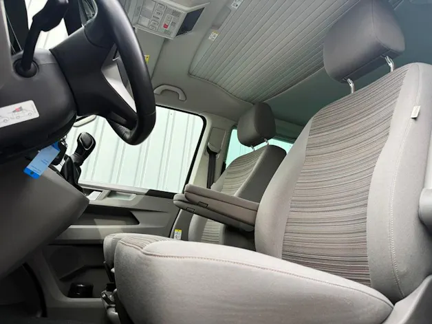 VW T6.1 California 2.0 TDI Beach Edition Liberty DSG