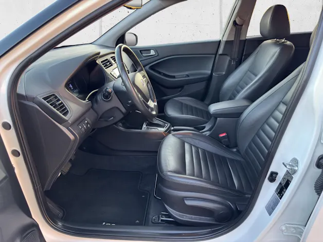 Hyundai i20 1.0 T-GDi Vertex DCT