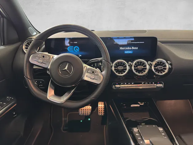 Mercedes-Benz EQA 300 4Matic Swiss Star AMG Line