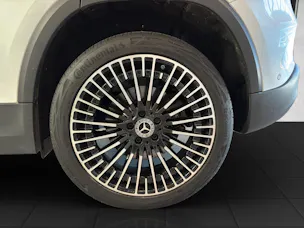 Mercedes-Benz EQA 300 4Matic Swiss Star AMG Line