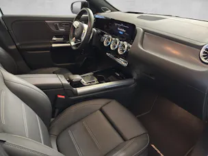 Mercedes-Benz EQA 300 4Matic Swiss Star AMG Line