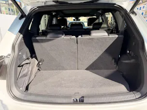 VW Tiguan Allspace R-LINE 4MOTION *** PANORAMAGLASDACH & 360 GRAD KAMERA ***