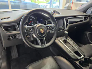 Porsche Macan Turbo PDK