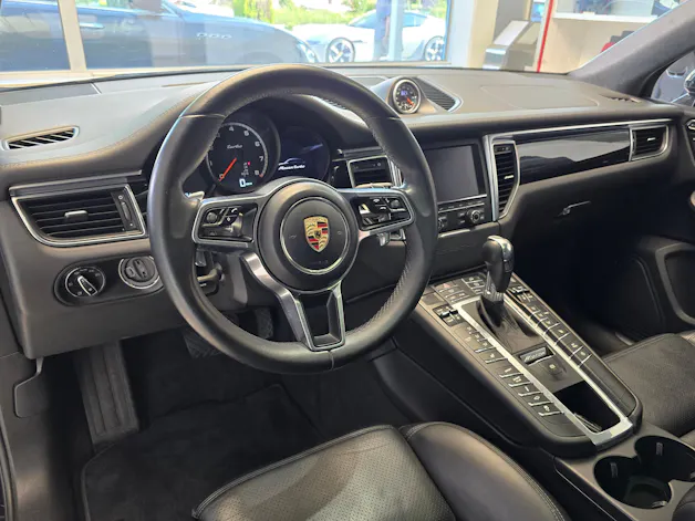 Porsche Macan Turbo PDK