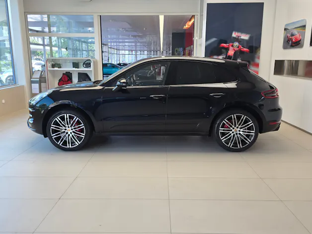 Porsche Macan Turbo PDK