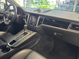 Porsche Macan Turbo PDK