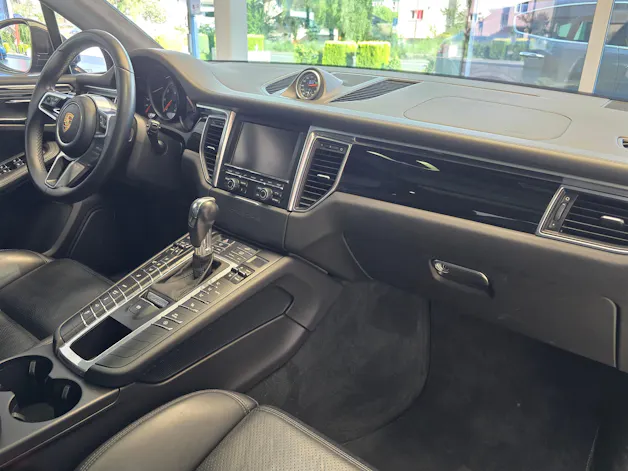Porsche Macan Turbo PDK