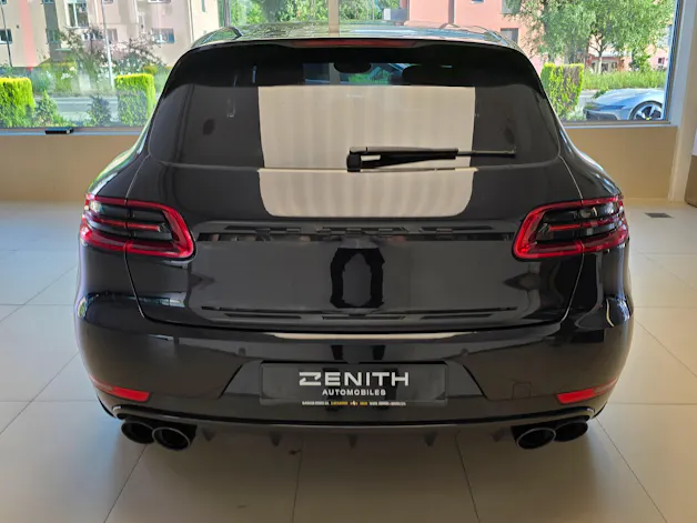 Porsche Macan Turbo PDK