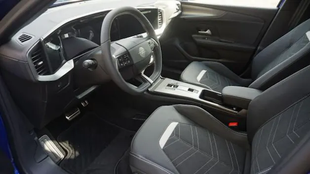 Opel Mokka 1.2 MHEV Edition
