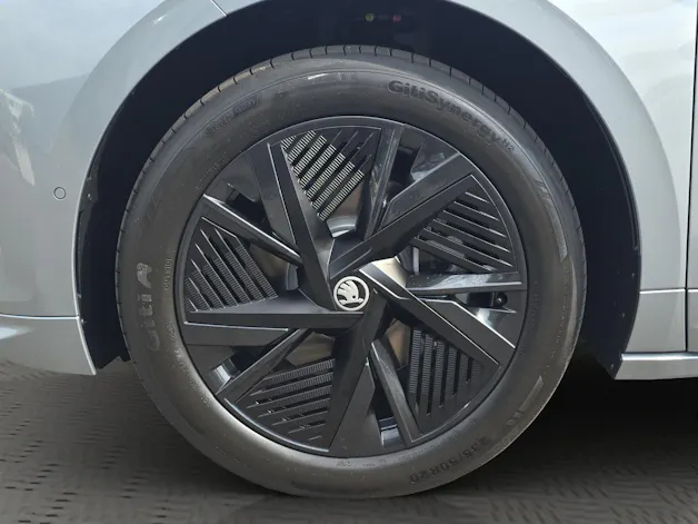 Škoda Enyaq 4x4 RS